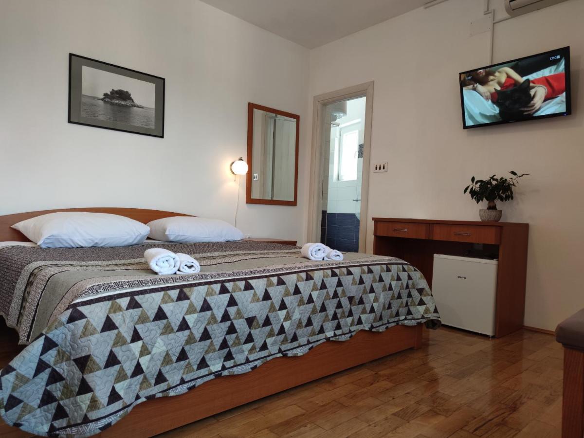 Bed and Breakfast Pansion Alen - Dugi Otok Luka  Zewnętrze zdjęcie